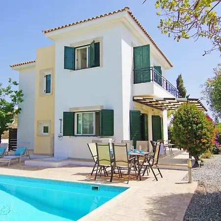 Karena * Ayia Napa